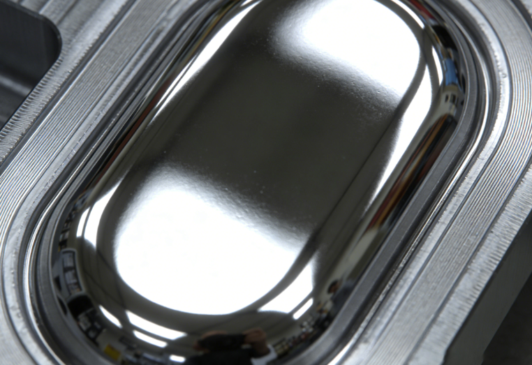 injection mould injection mould
